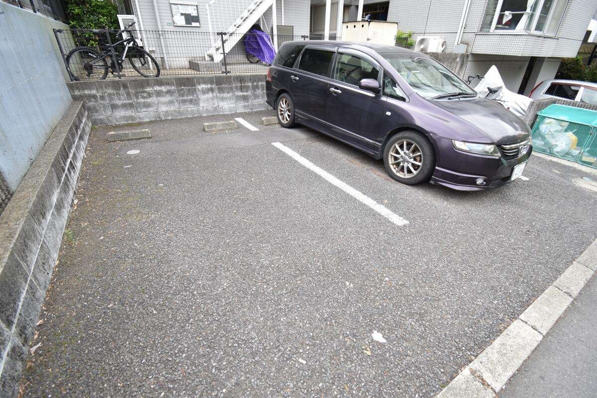 レオパレスグレイスガーデンの物件内観写真