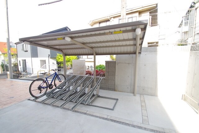 ラ　フォレスタ　ツルマキの物件内観写真