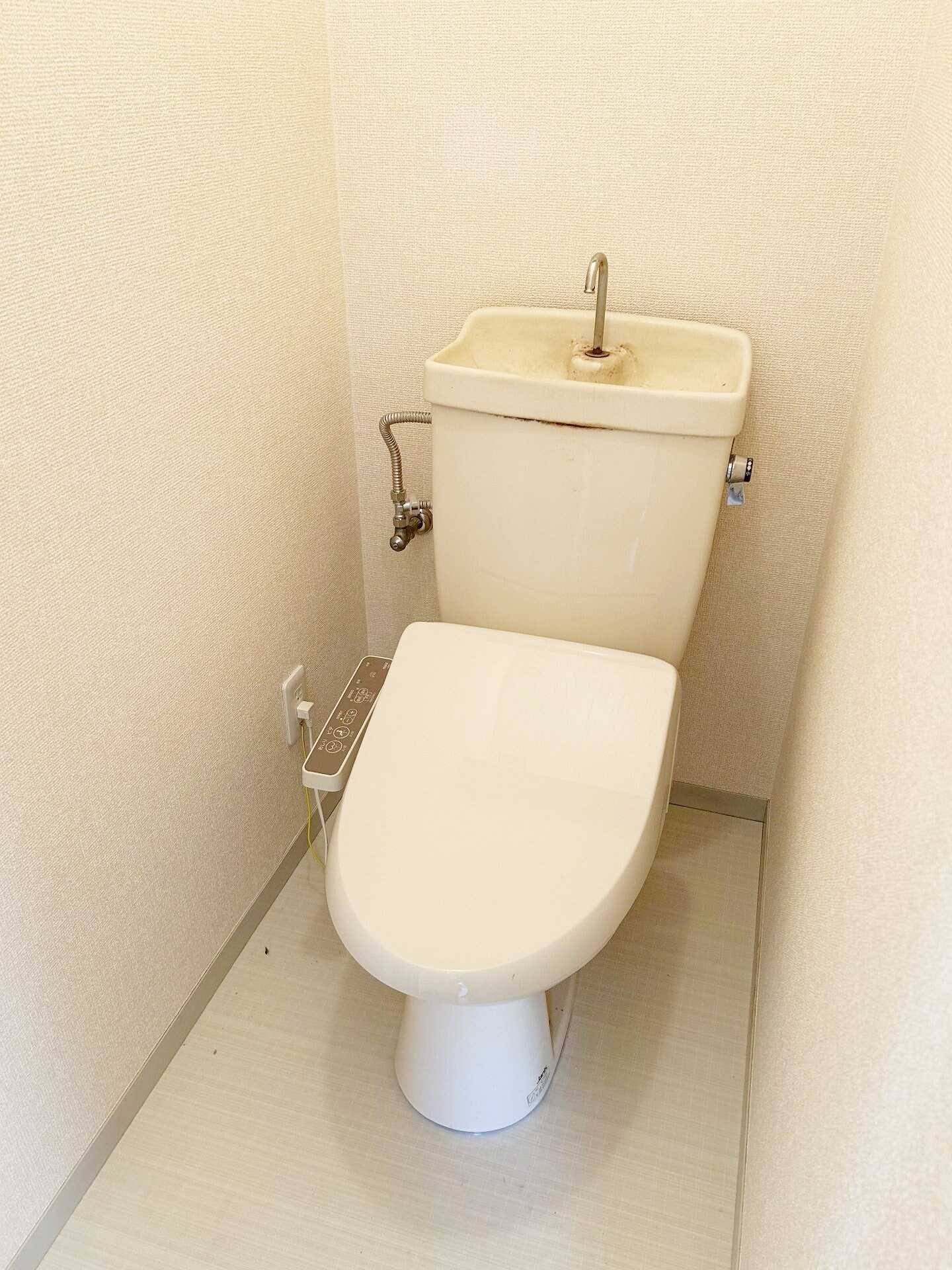 フジスカイマンションの物件内観写真