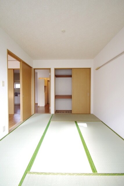 ピースフルイーストの物件内観写真