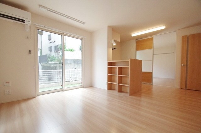 ブリリアントIの物件内観写真