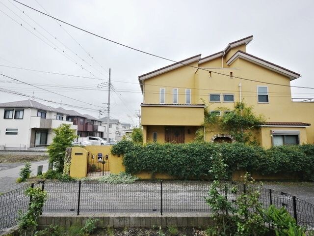 クイーンズコートの物件内観写真