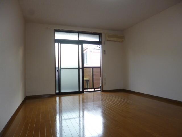 アムールグランシャリオ　の物件内観写真