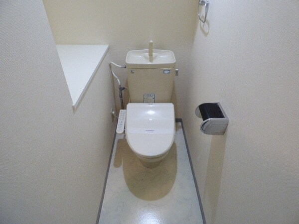 メゾンエトワールの物件内観写真