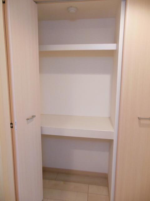 シャイニングの物件内観写真