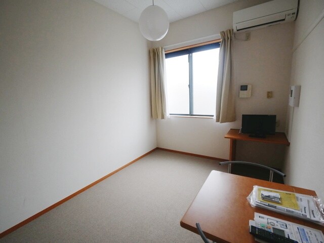 レオパレスシュッドカルチェIIの物件内観写真