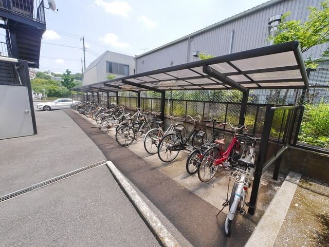 ジュネス桜ヶ丘の物件内観写真