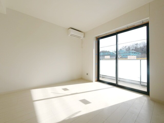 ＬＯＣ’Ｓ　ＫＵＲＯＫＡＷＡの物件内観写真