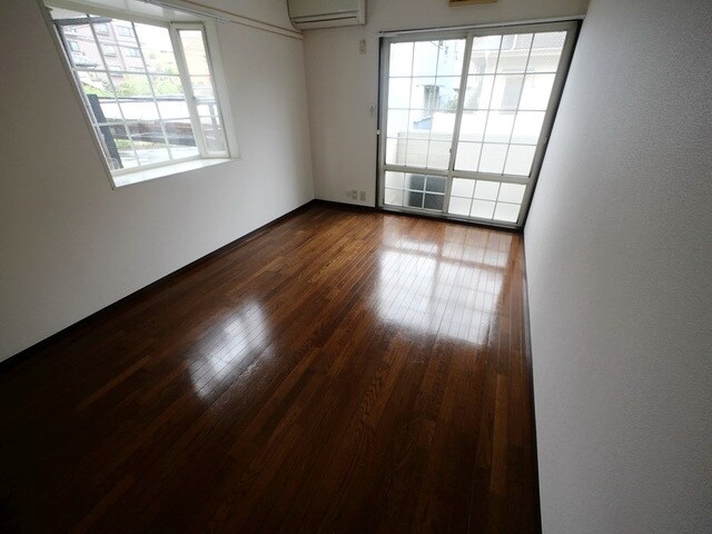 グリーンリーフ越野の物件内観写真