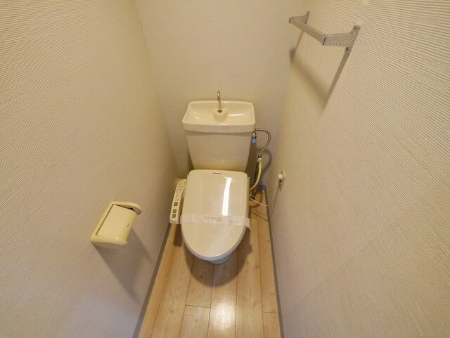 ジュネス桜ヶ丘の物件内観写真