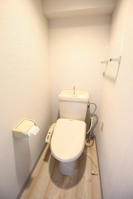 ジュネス桜ヶ丘の物件内観写真