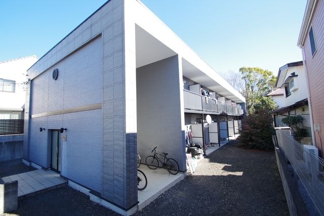 アムールグランシャリオ　の物件外観写真