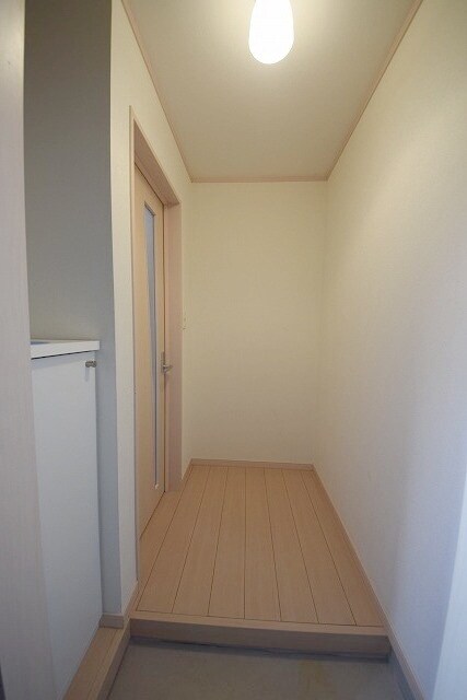 アザレ岡上　の物件内観写真