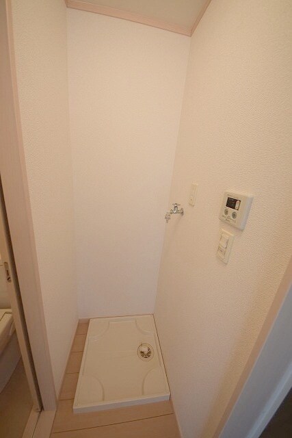 アザレ岡上　の物件内観写真