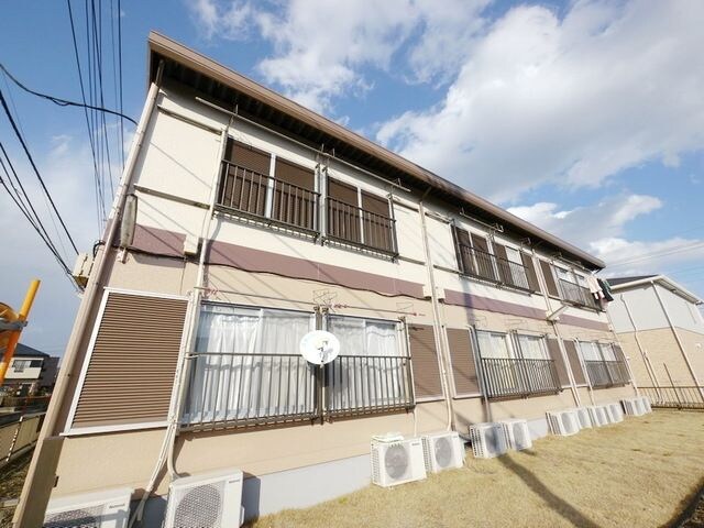 ハイツ井上Ｃの物件外観写真