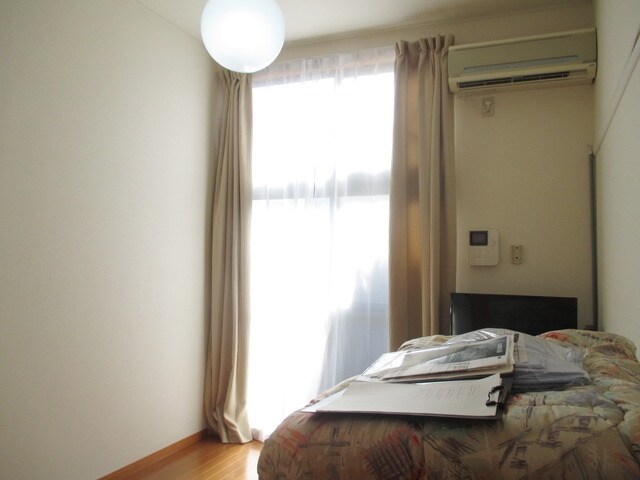 レオパレスシュッドカルチェIIの物件内観写真