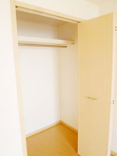 フラン・フィオーレＢの物件内観写真