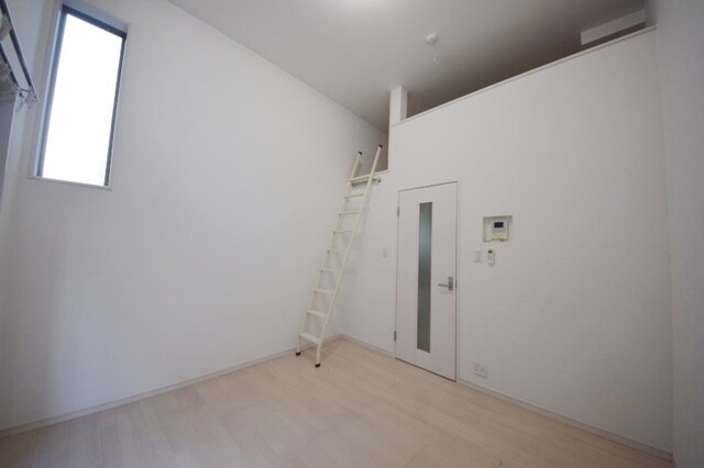 フローラ共和の物件内観写真