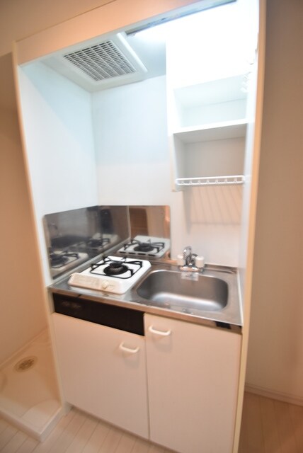 フローラ共和の物件内観写真