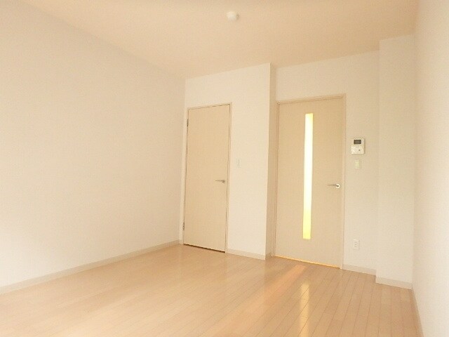 ヴィラフローリッシュの物件内観写真