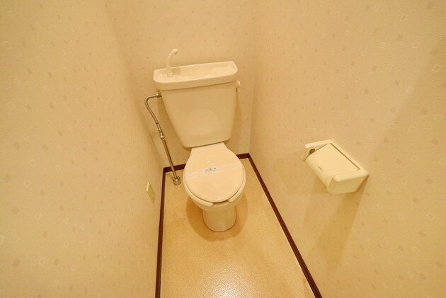 アドニスイーストの物件内観写真