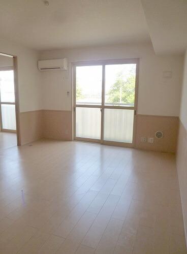 ローズコート落合の物件内観写真