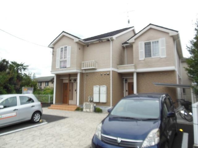 ラ・セレーノの物件外観写真