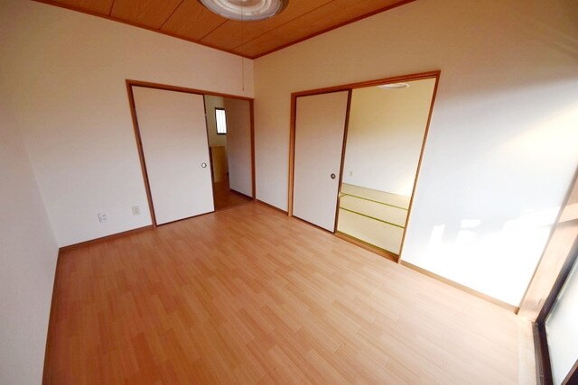 リバーサイド・ヴィラの物件内観写真