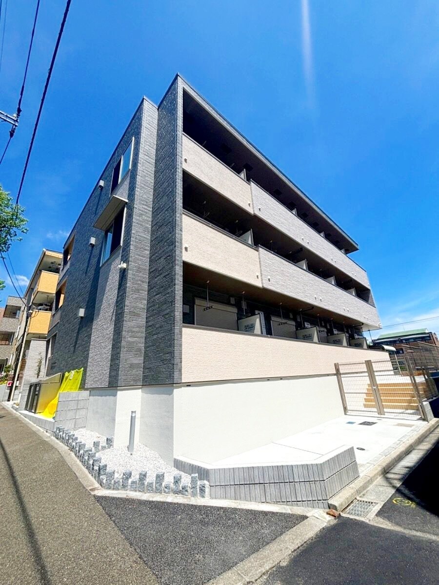 ヴィラ　エクセレーナの物件外観写真