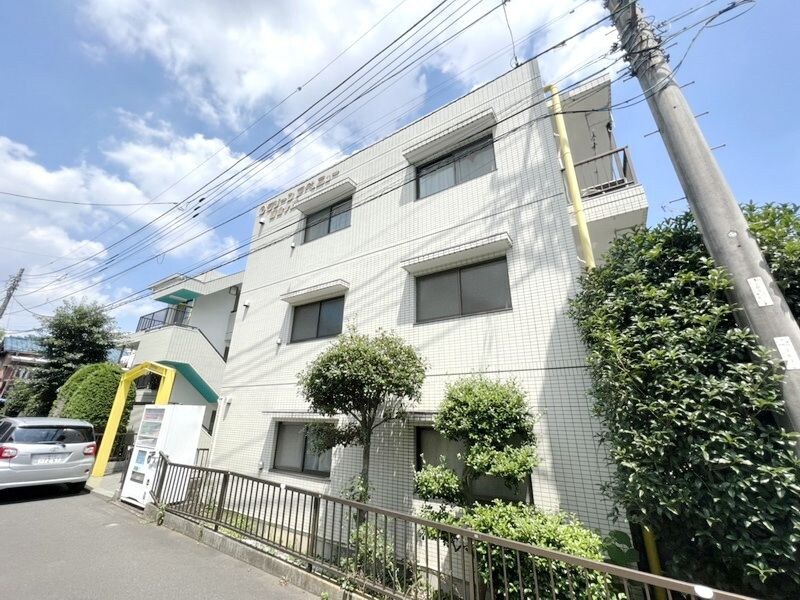 グリーンアベニュー百合ヶ丘の物件外観写真