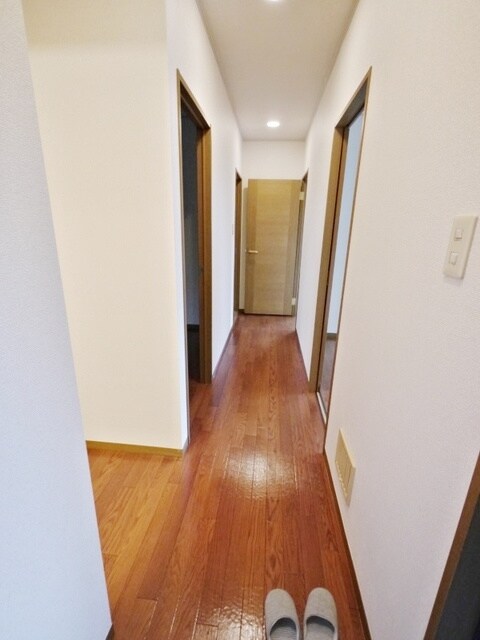 クイーンズコートの物件内観写真