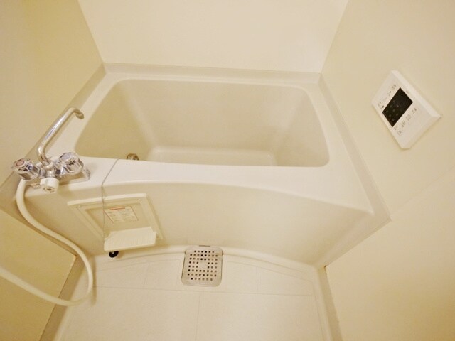 クイーンズコートの物件内観写真