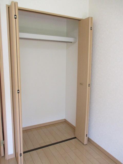 アムールサンフィールドの物件内観写真