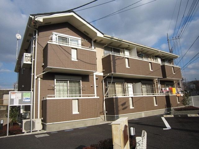 ローレル・アイの物件外観写真