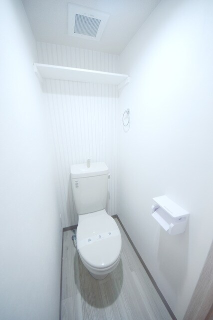 メゾンM&Kの物件内観写真