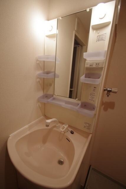 グランディールナギサワの物件内観写真