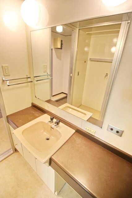 宮前平アベリア４号棟の物件内観写真