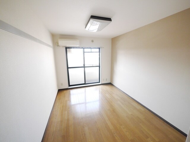 ティアレ宮崎台の物件内観写真