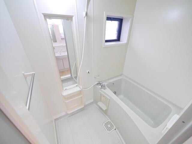 グリューネヴィントの物件内観写真