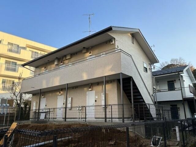 緑コーポ嶺IIの物件外観写真