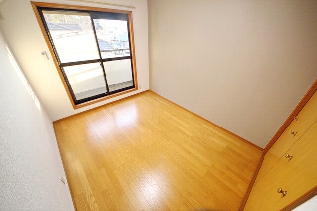 プラザマノワールＡ棟の物件内観写真