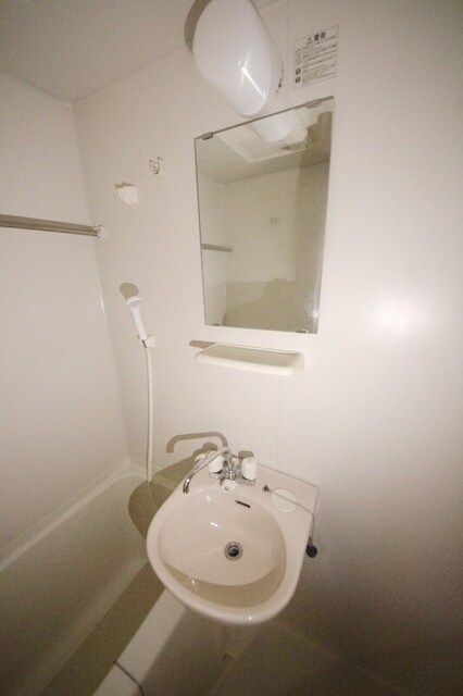 レオパレスリバーフィールドの物件内観写真