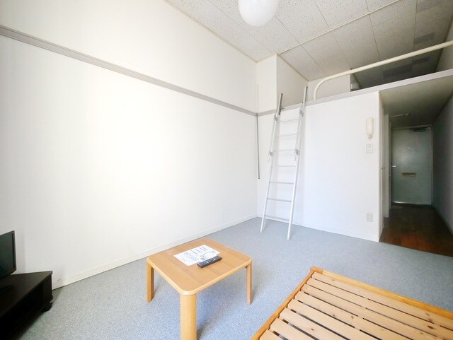 レオパレスマ・フレールの物件内観写真