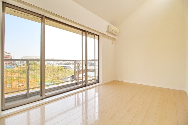 Ｃｅｎｔｒｅ　Ｃｏｕｒｔの物件内観写真