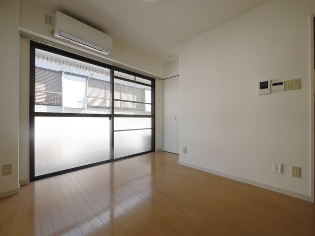 ホワイトレジデンス鷺沼の物件内観写真