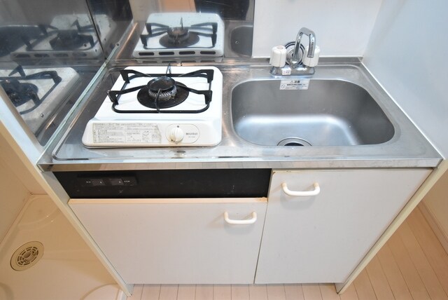 フローラ共和の物件内観写真