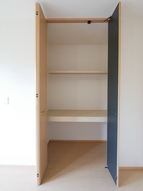 ウィスタリアの物件内観写真