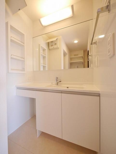 Ｙ’ｓガーデンの物件内観写真