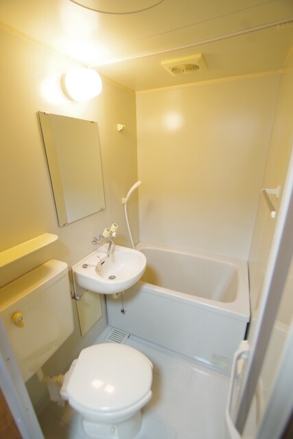 フローラル町田の物件内観写真