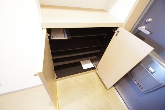 サザントゥリーIIの物件内観写真